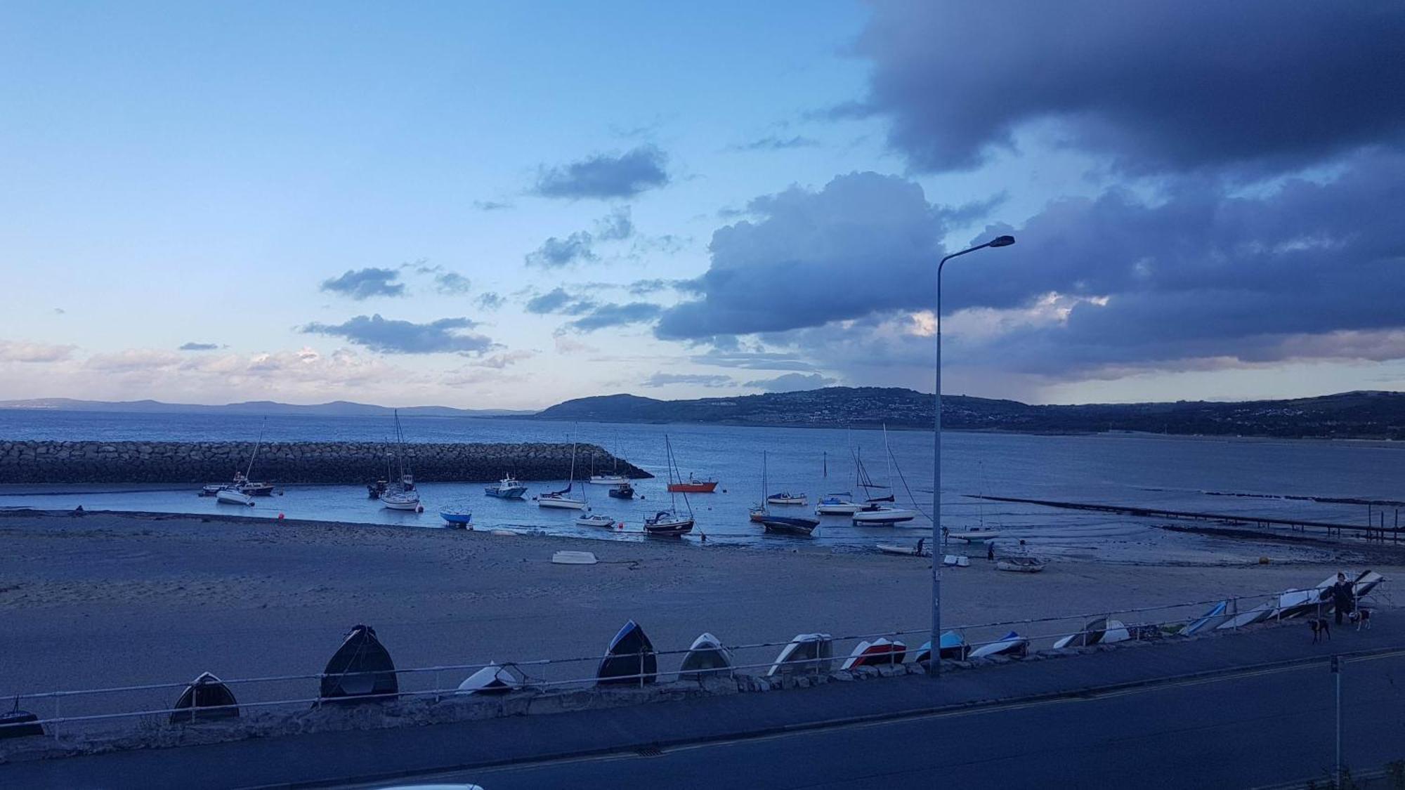 3 Harbour Views Apartment Rhos-on-Sea Exterior photo